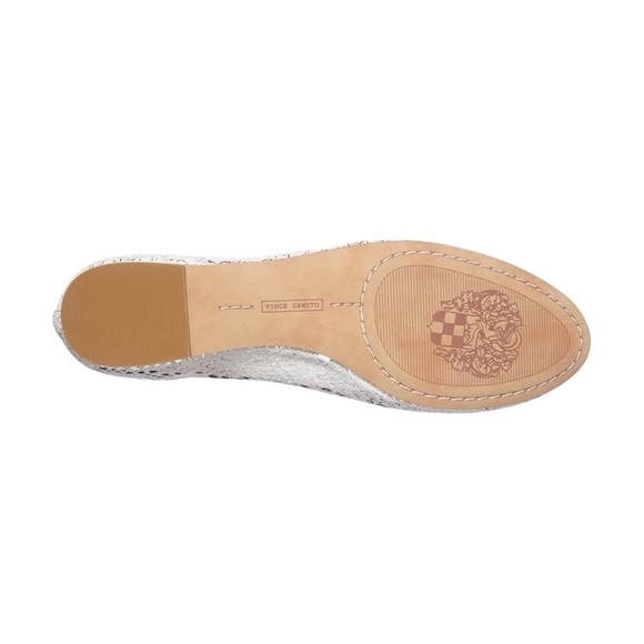 Vince Camuto Benningly Leather Ballet Flat - Picture 2 of 8